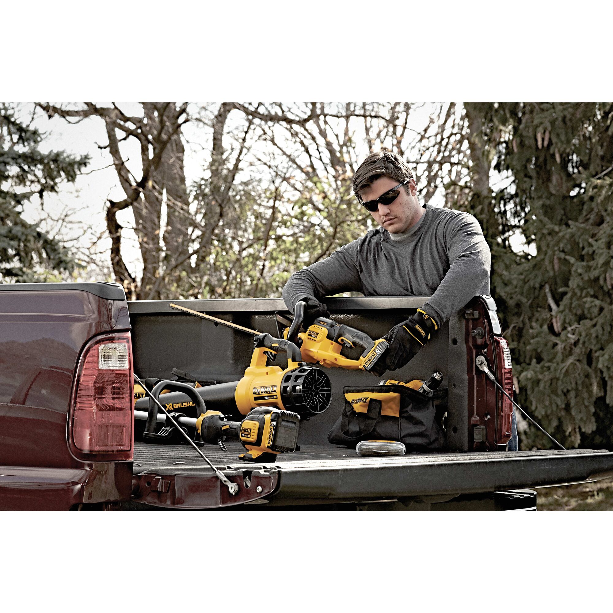 Dcbl720b dewalt best sale